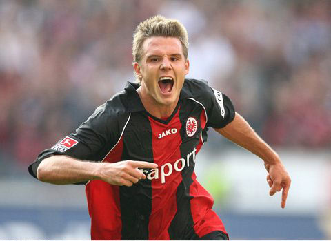 国际赛事中 国际赛事中